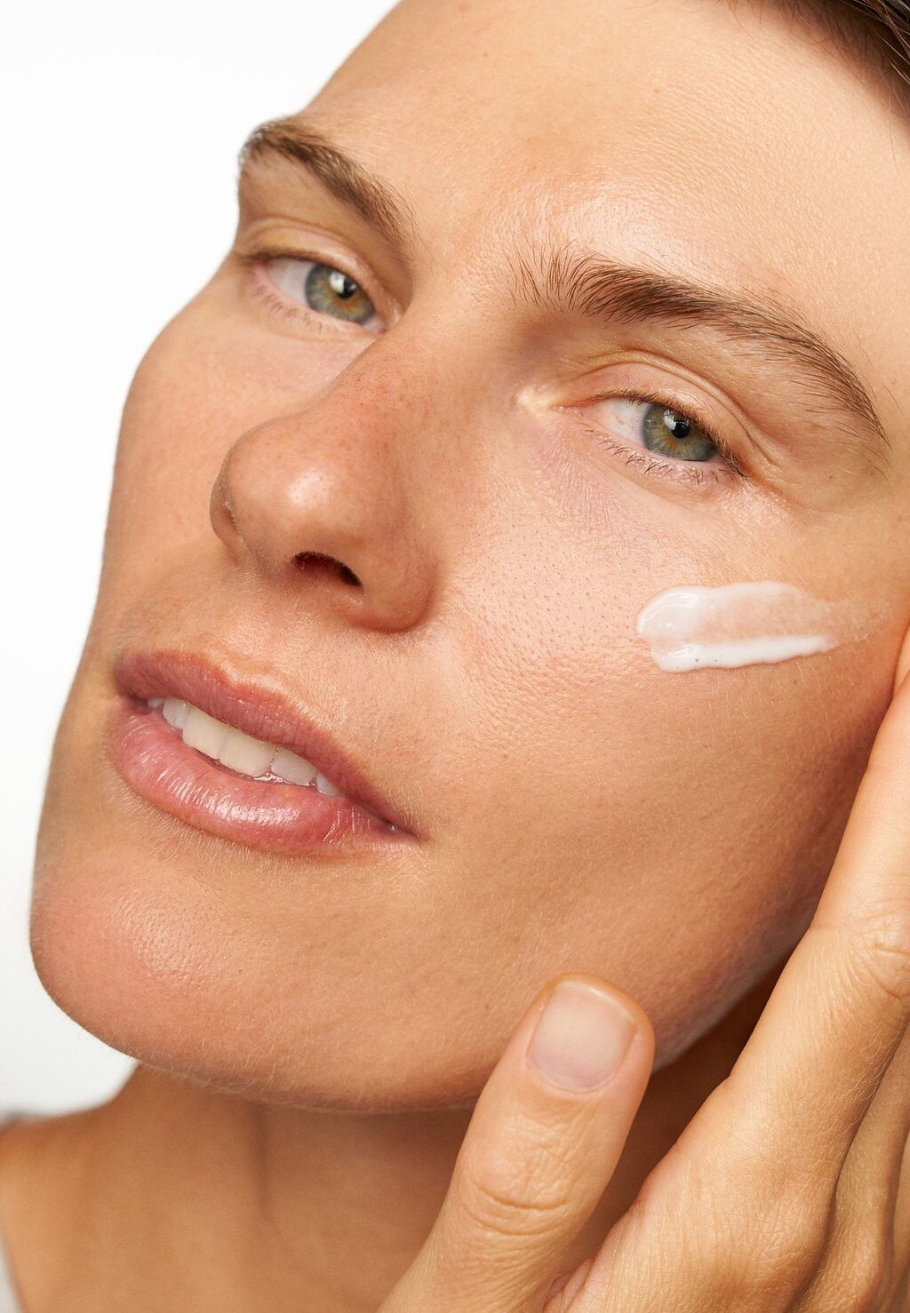 

Сыворотка SKIN RESCUE PURE MOISTURE SERUM bareMinerals