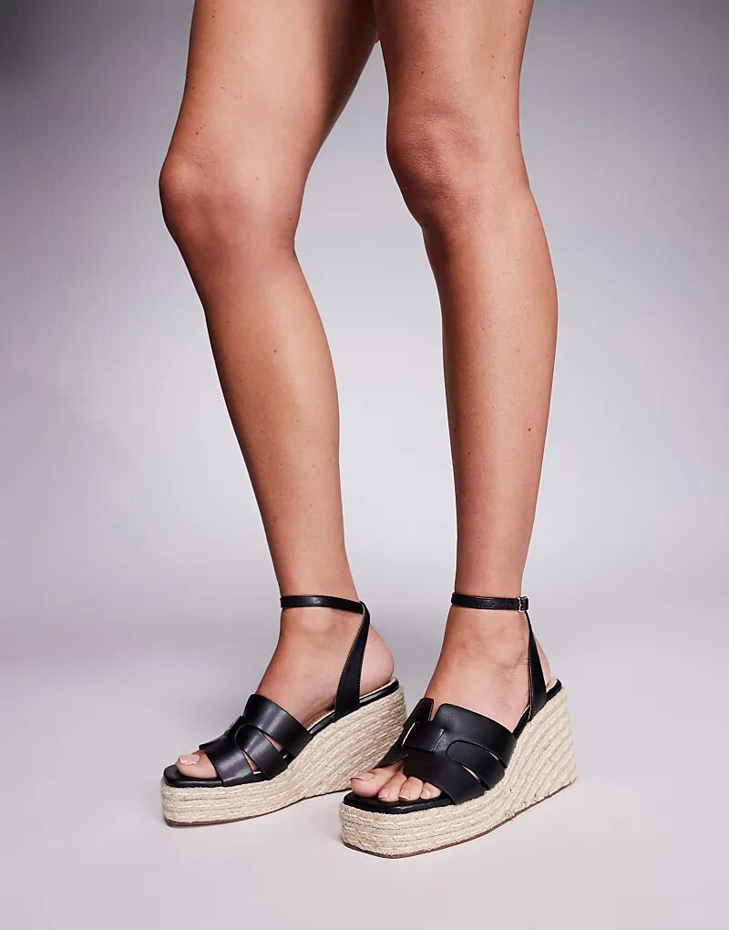 Босоножки на танкетке SIMMI Shoes Bellamy черного цвета — фото 4