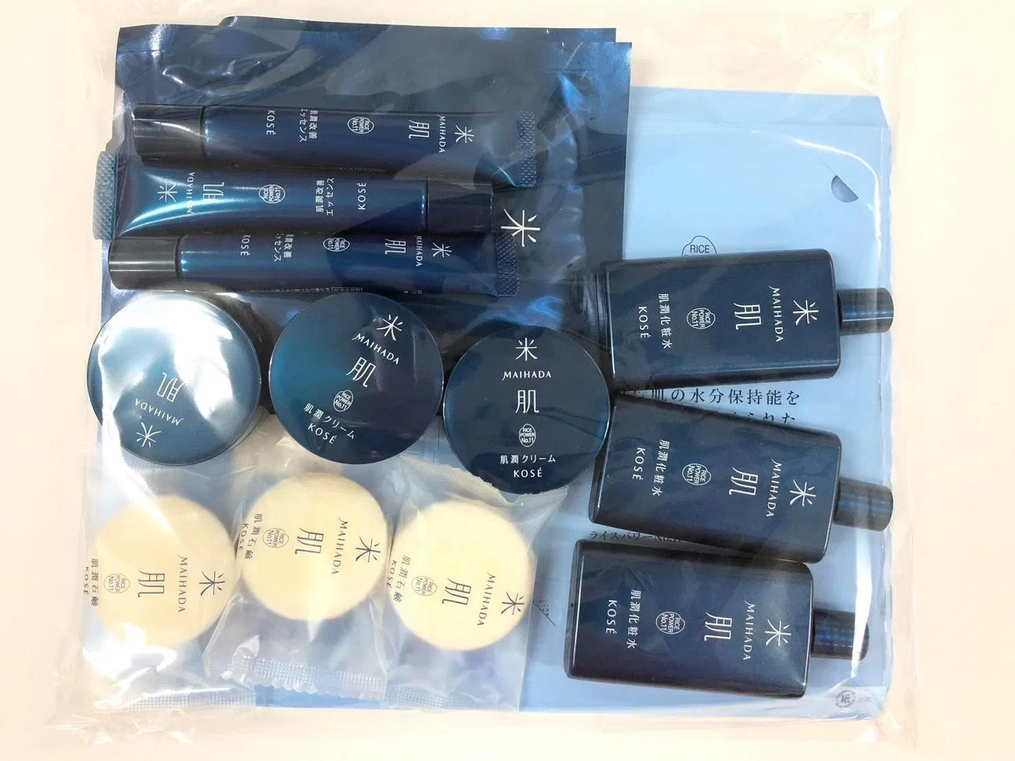 Набор для ухода за кожей Rice Skin Trial Set, увлажняющий, 3 предмета, Kose