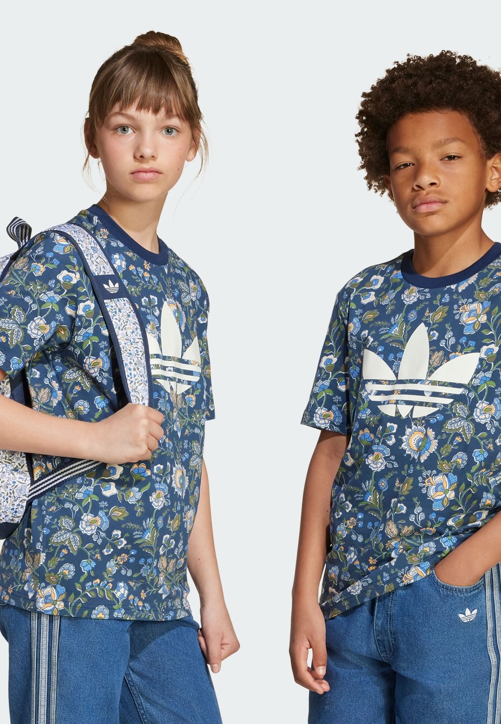 

Футболка с принтом LIBERTY LONDON TEE Adidas Originals, синий