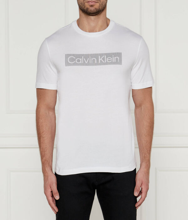 

Футболка Regular Fit Calvin Klein, белый