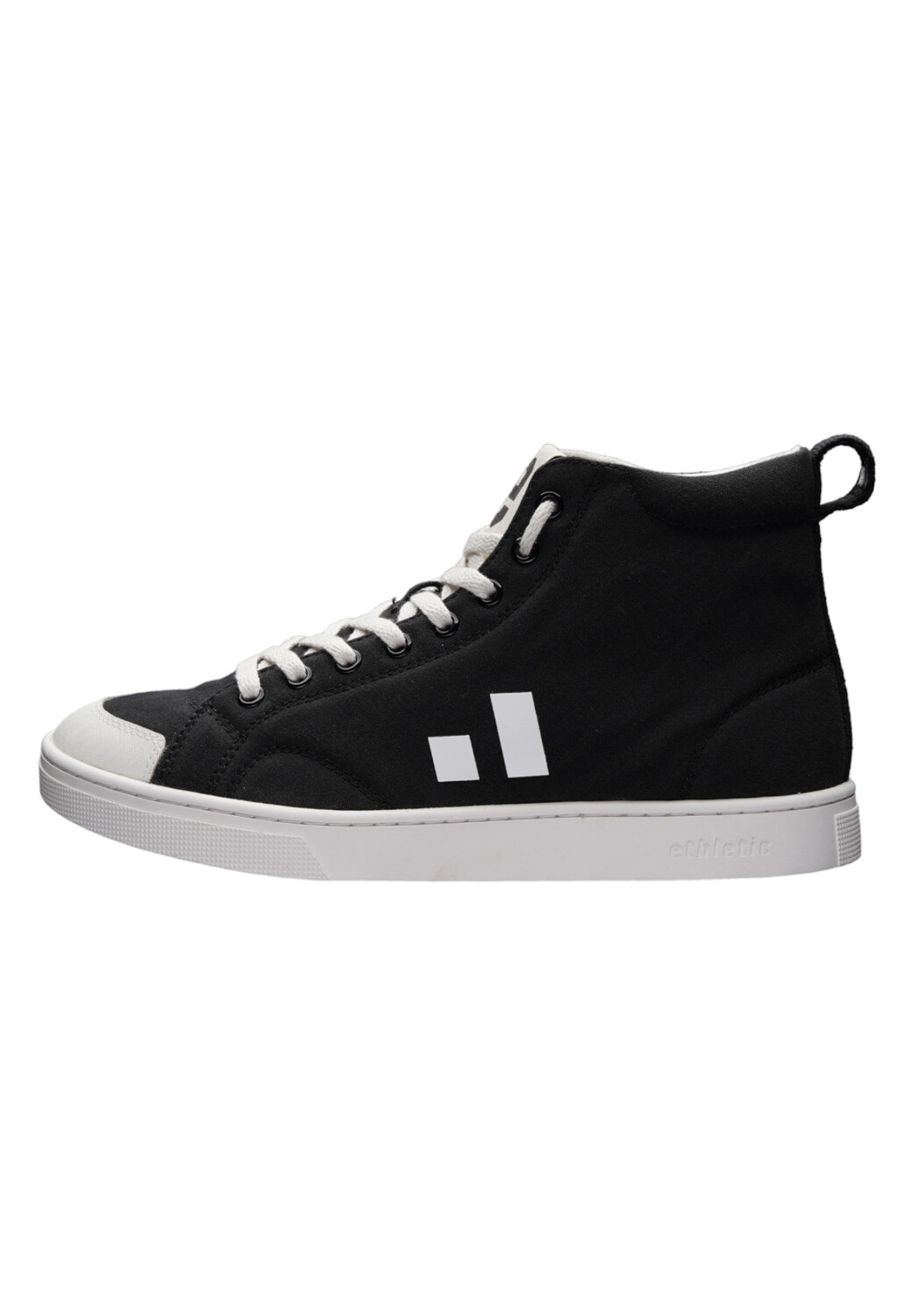 

Кроссовки ethletic Canvas Active Hi Cut, цвет Jet Black | Just White
