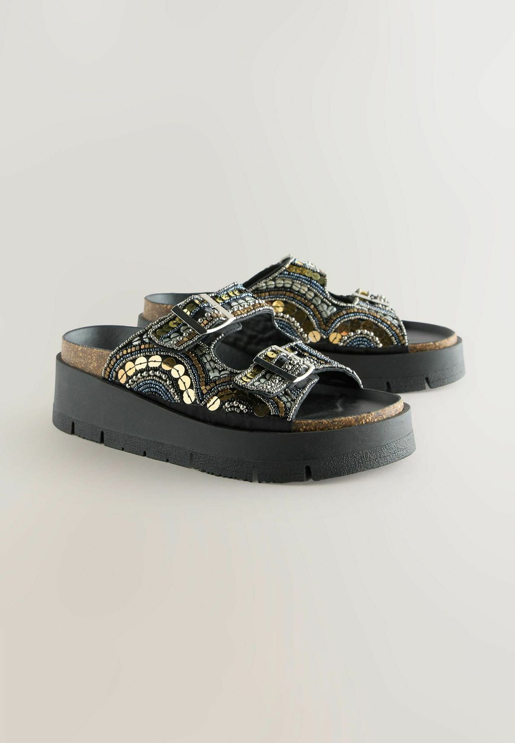 Мюли на каблуке REGULAR FIT - FOREVER COMFORT BEADED BUCKLE DETAIL Next, цвет Mottled Black — фото 2