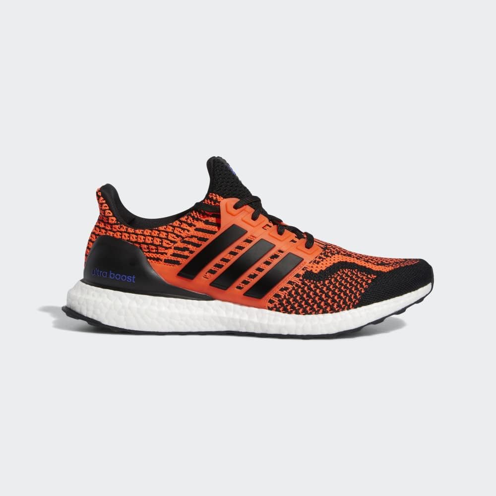 Мужские беговые кроссовки Adidas Ultraboost Cold.RDY, черный/красный — фото 2