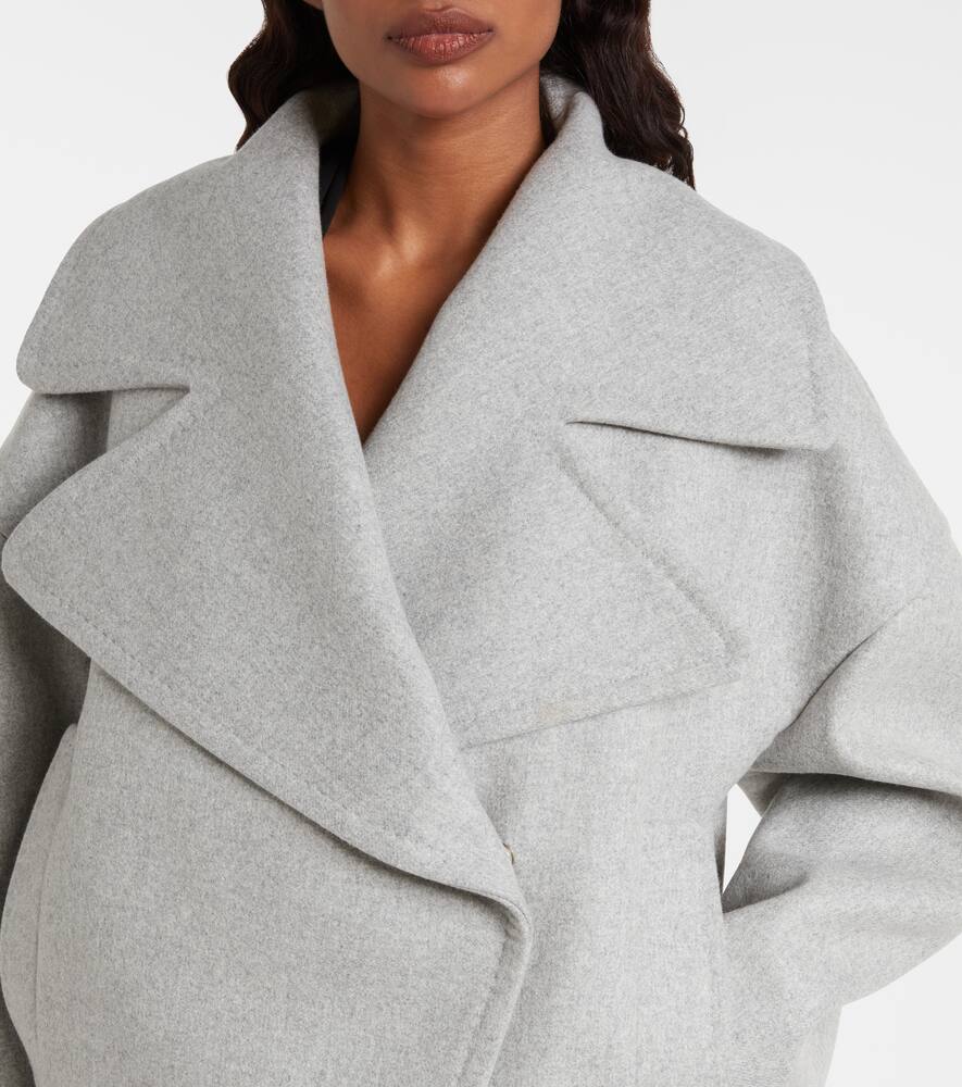 Укороченное пальто оверсайз из шерсти и кашемира Balmain, Gris Clair — фото 4