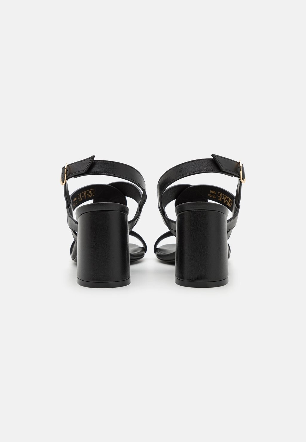 

Сандалии Ibiza Slingback Stuart Weitzman, черный