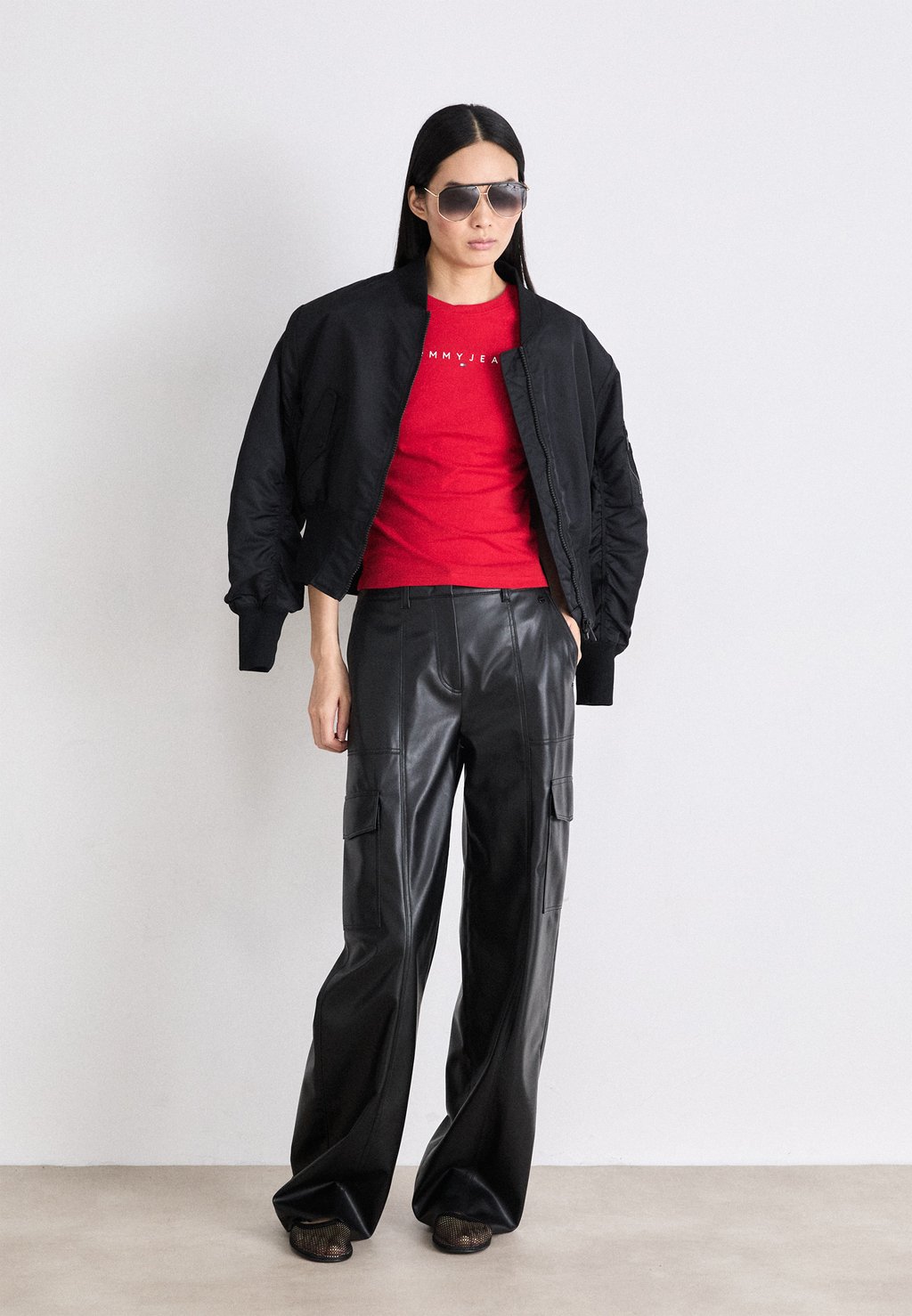 

Футболка с принтом SLIM LINEAR TEE Tommy Jeans, красный