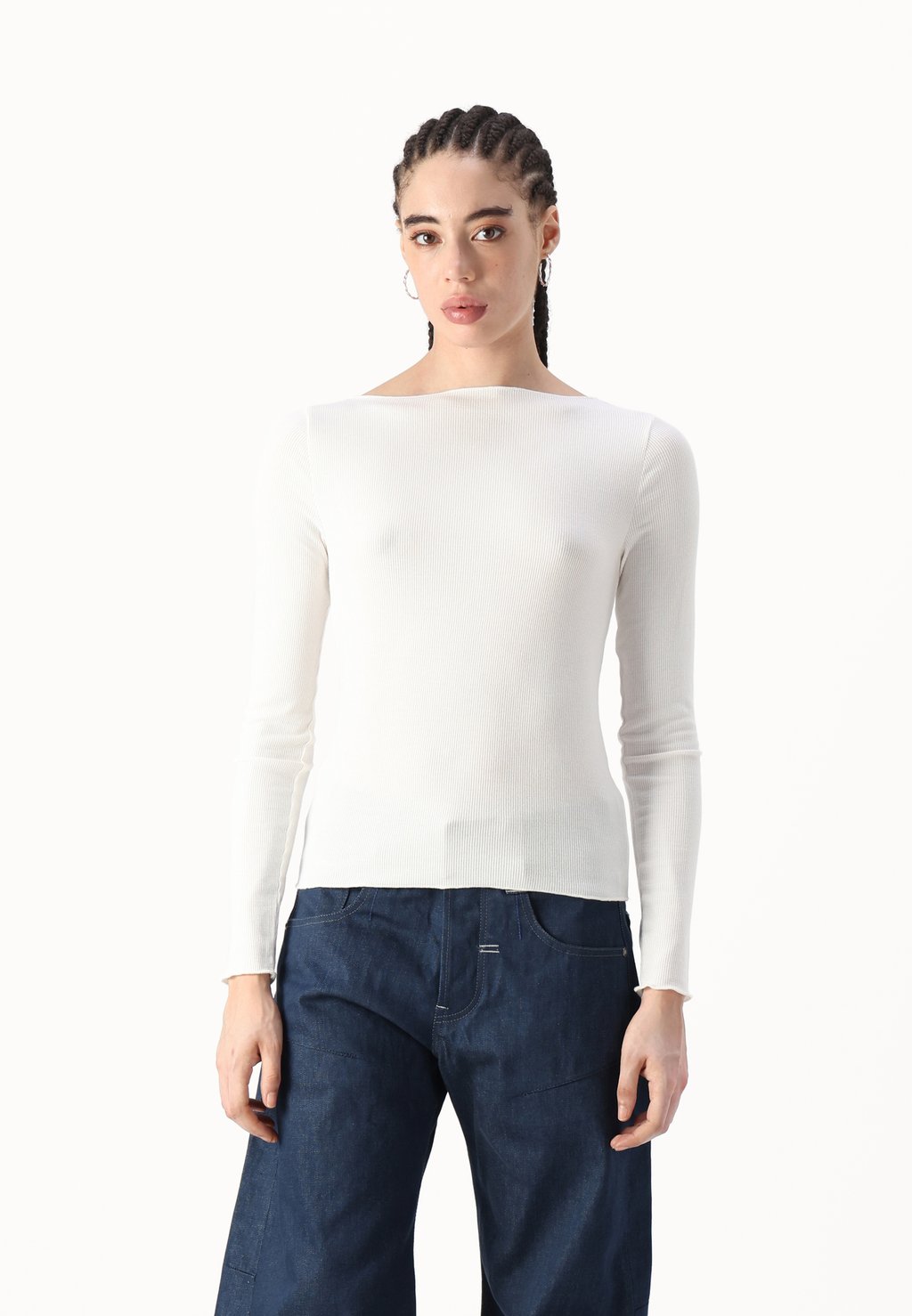 

Топ с длинными рукавами SLASH TEE Abercrombie & Fitch, молочный