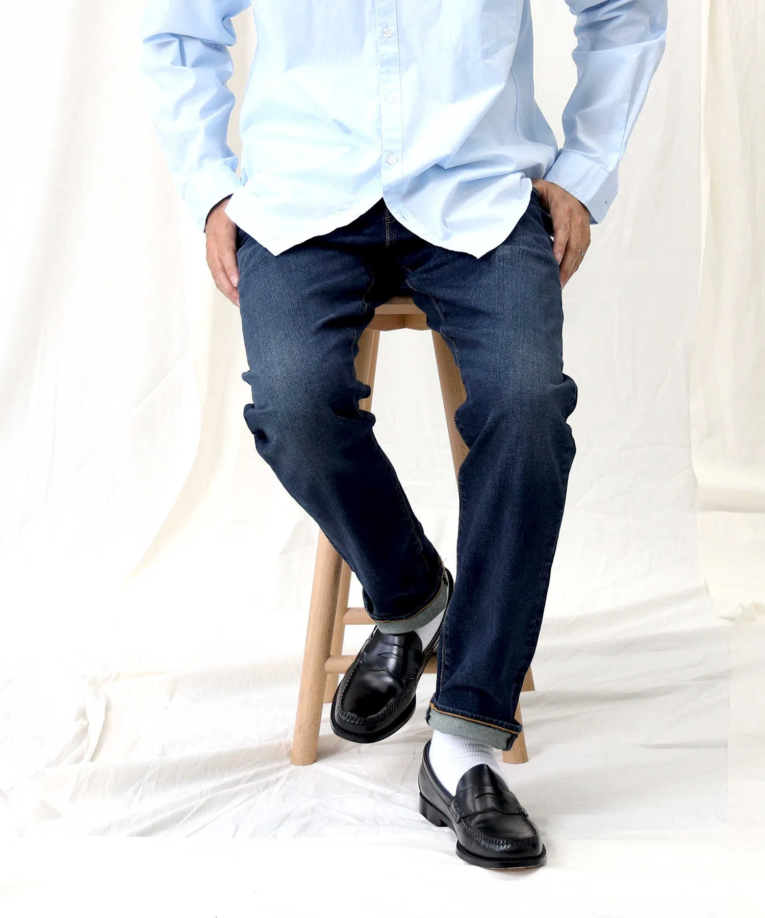 Джинсы Levi's "CLASSIC" 502
