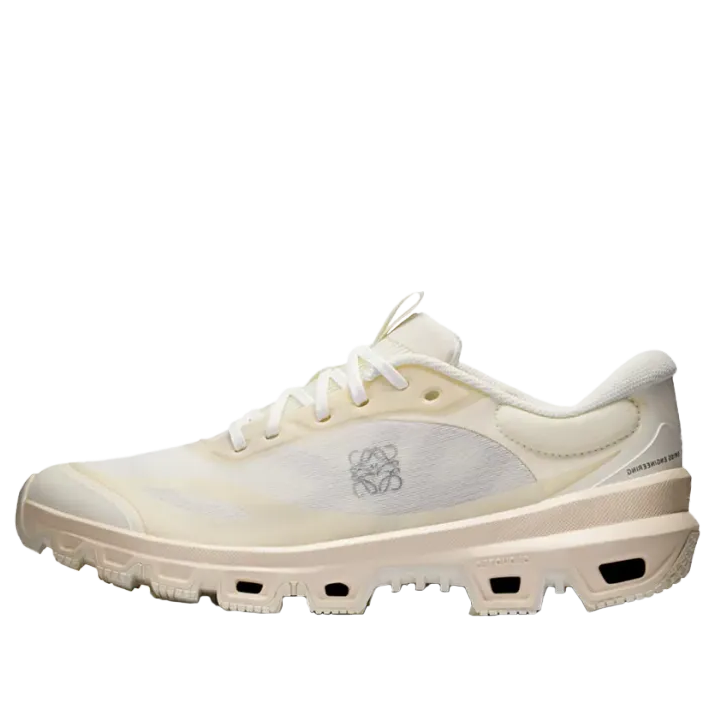 Кроссовки (WMNS) On Running x LOEWE Cloudventure 2 'Eggshell', бежевый