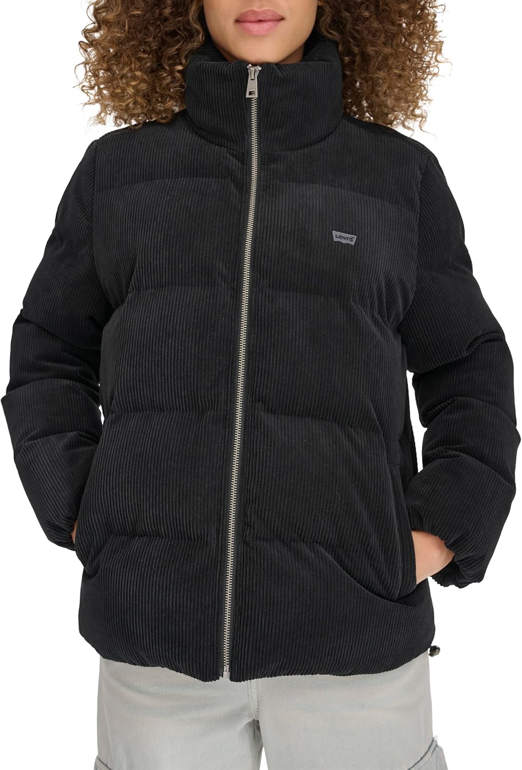 

Levi's Женская утепленная куртка Zoe из вельвета, New Black Corduroy