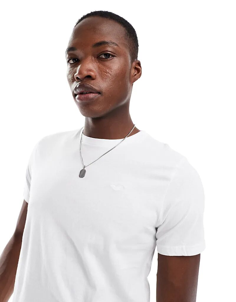 

Футболка с логотипом icon белого цвета Hollister
