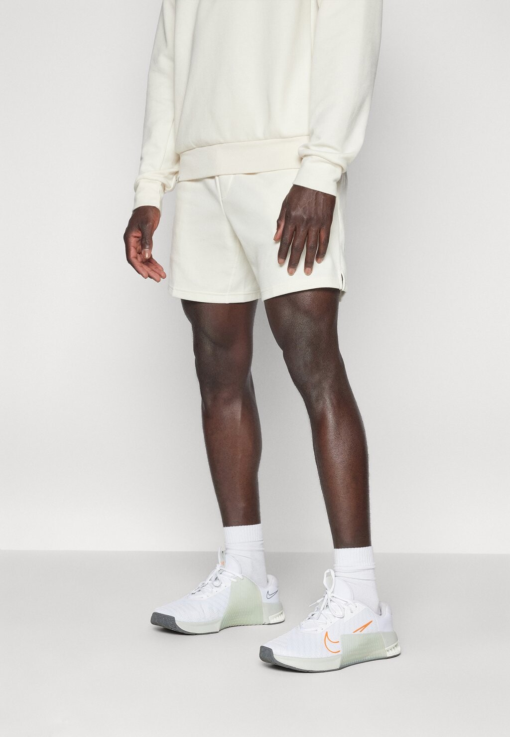 

Спортивные шорты PRIMARY SHORT Nike, белый