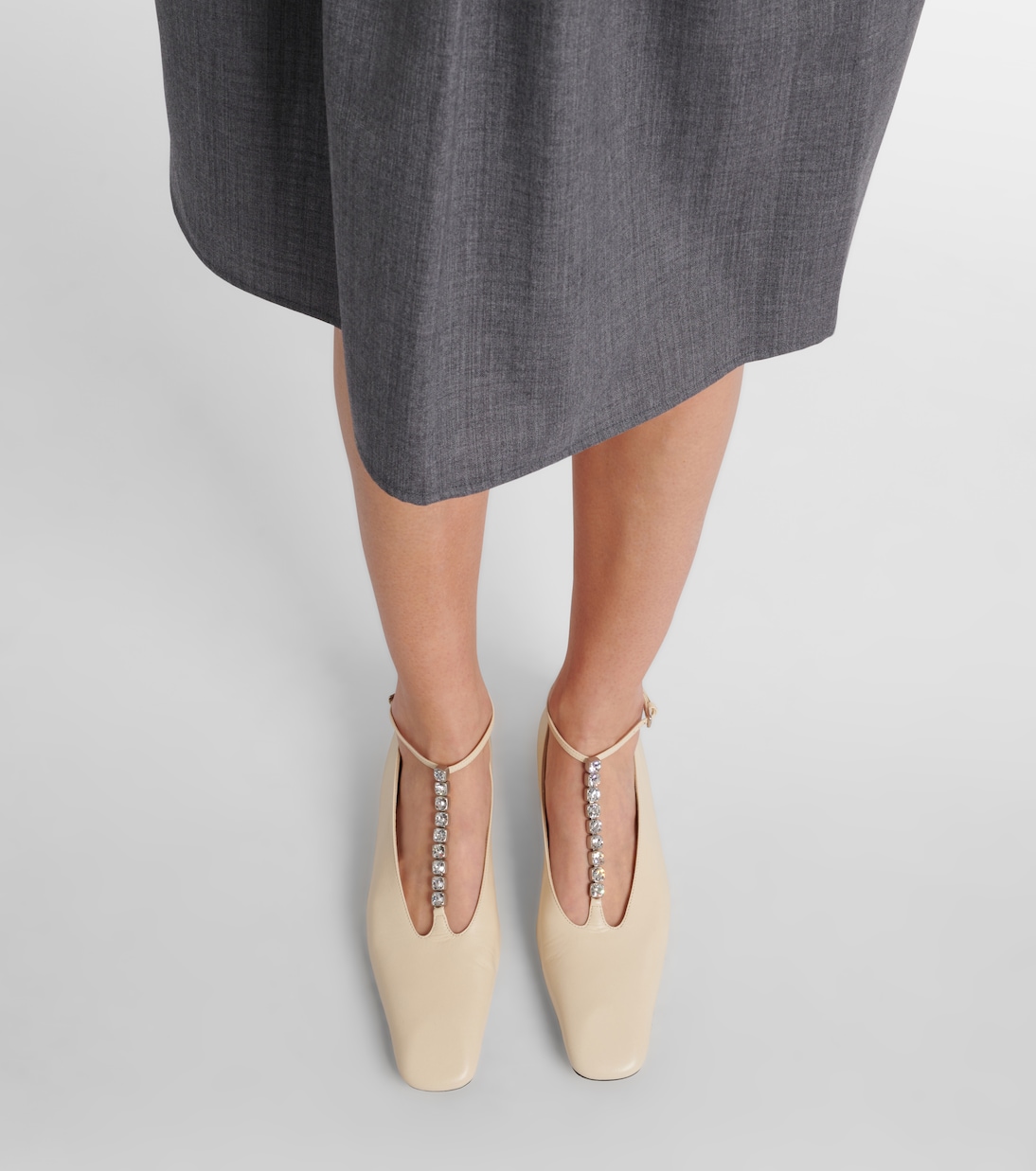 Кожаные балетки, украшенные кристаллами Jil Sander, Chalk — фото 4