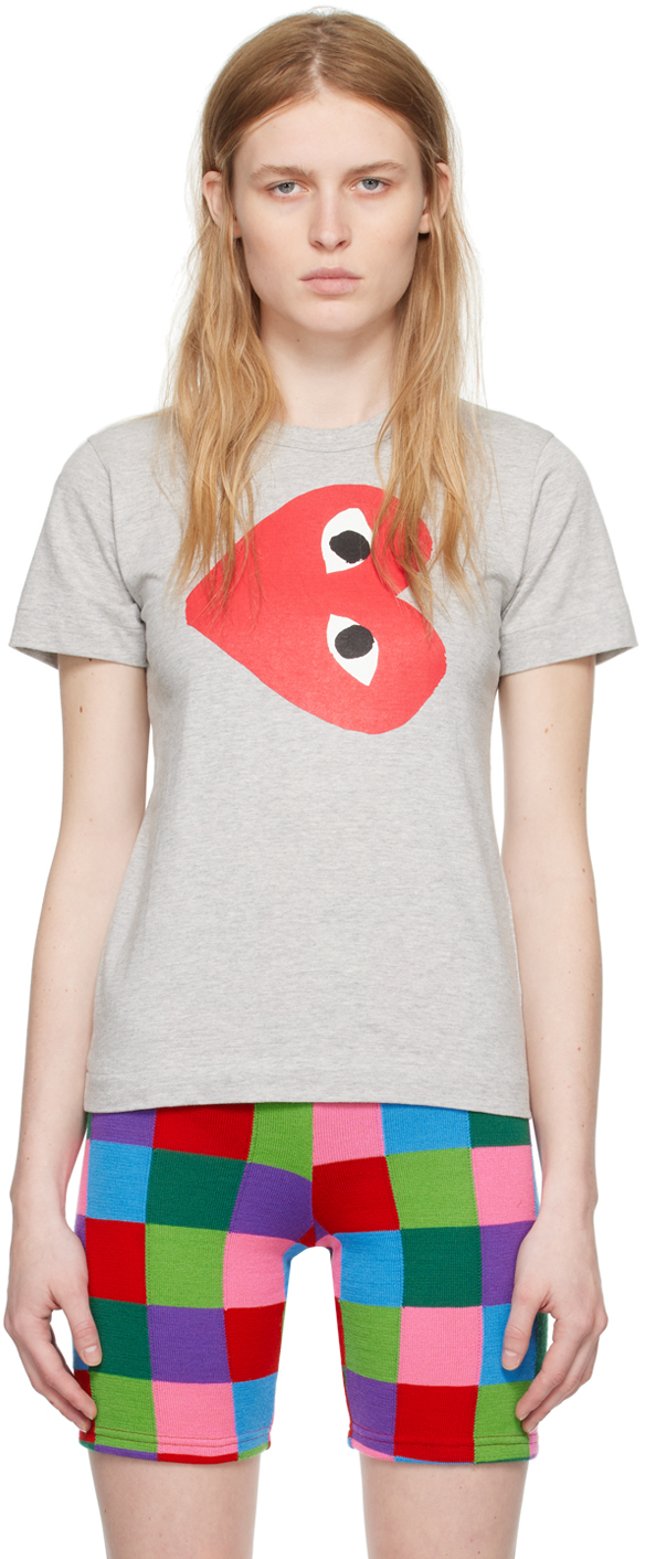 

Серая футболка с боковым сердцем COMME des GARcONS PLAY