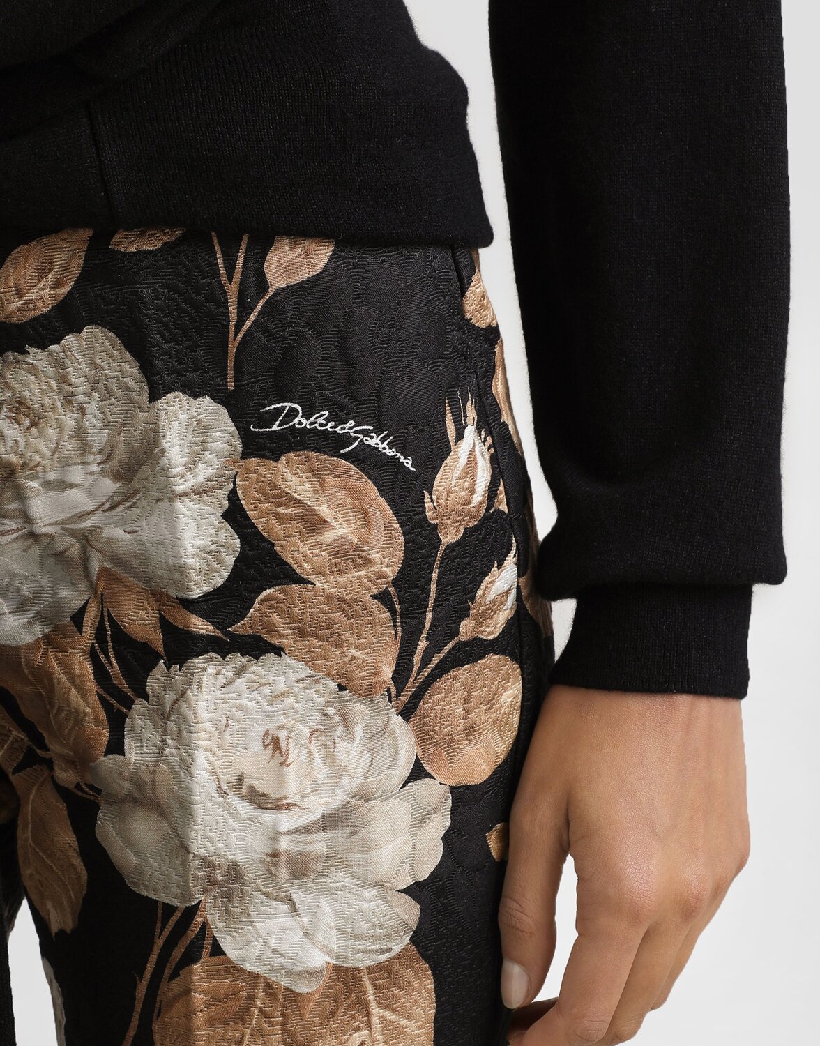 Винтажные брюки из жаккарда с принтом роз Dolce & Gabbana, принт — фото 4