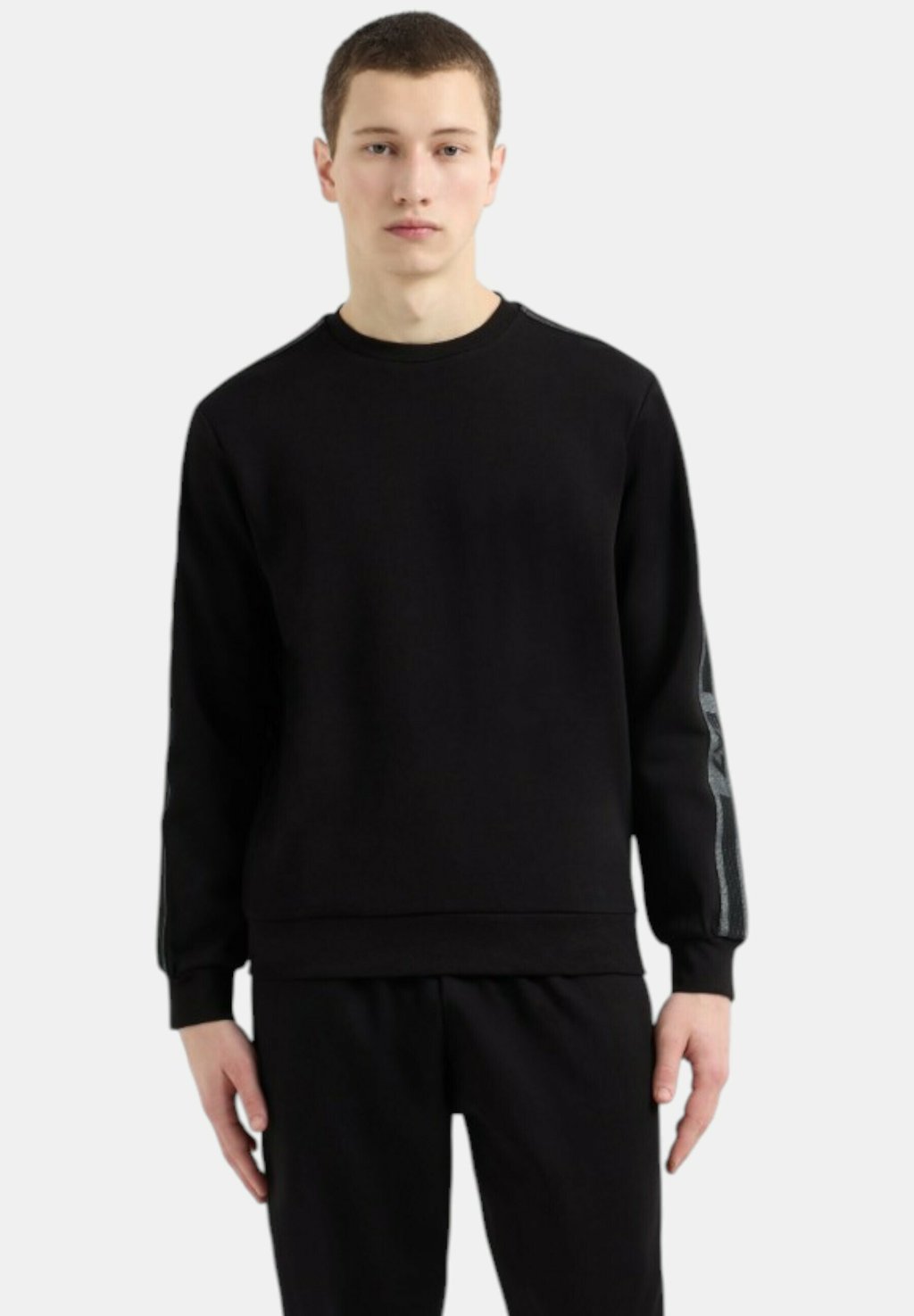 

Толстовка EA7 Emporio Armani, черный