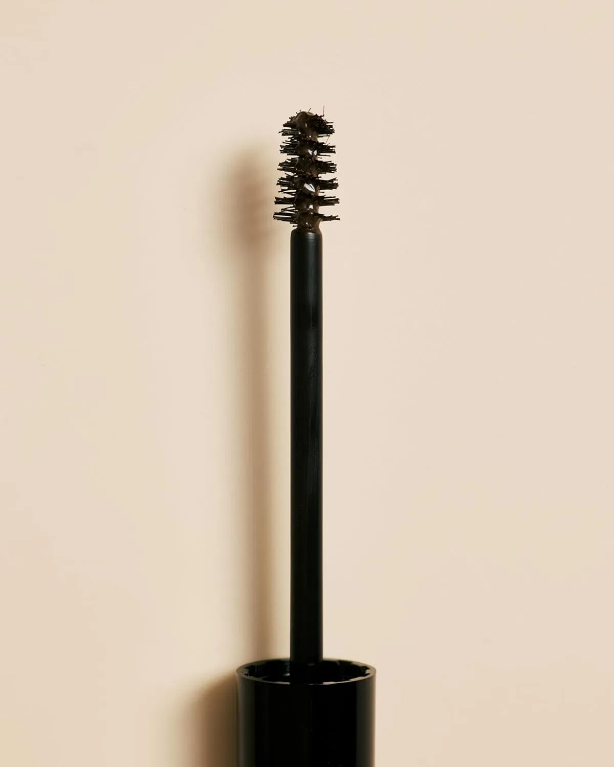 Гель для бровей «Brow By Sculpting Brow Builder Long Lasting Medium» от Mii Cosmetics (10 г) Mii, Remarkable Medium — фото 3