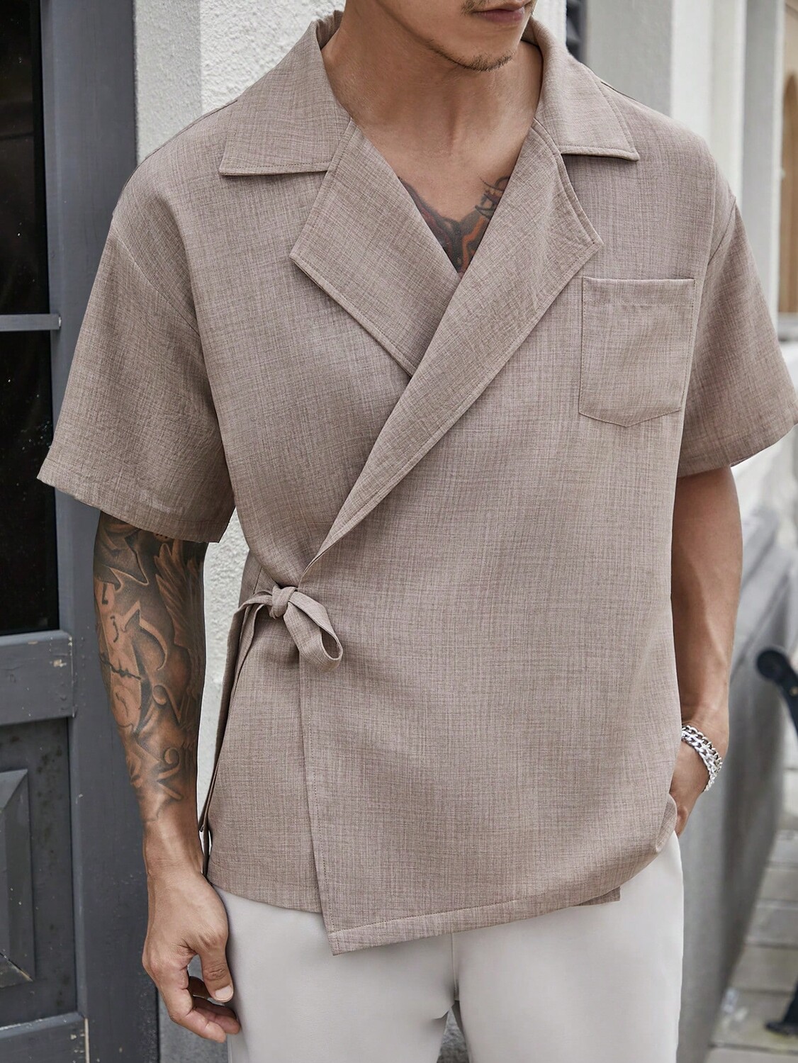

Мужская дышащая двухцветная рубашка из искусственного льна Homme с отложным воротником и галстуком Manfinity, кофейно-коричневый