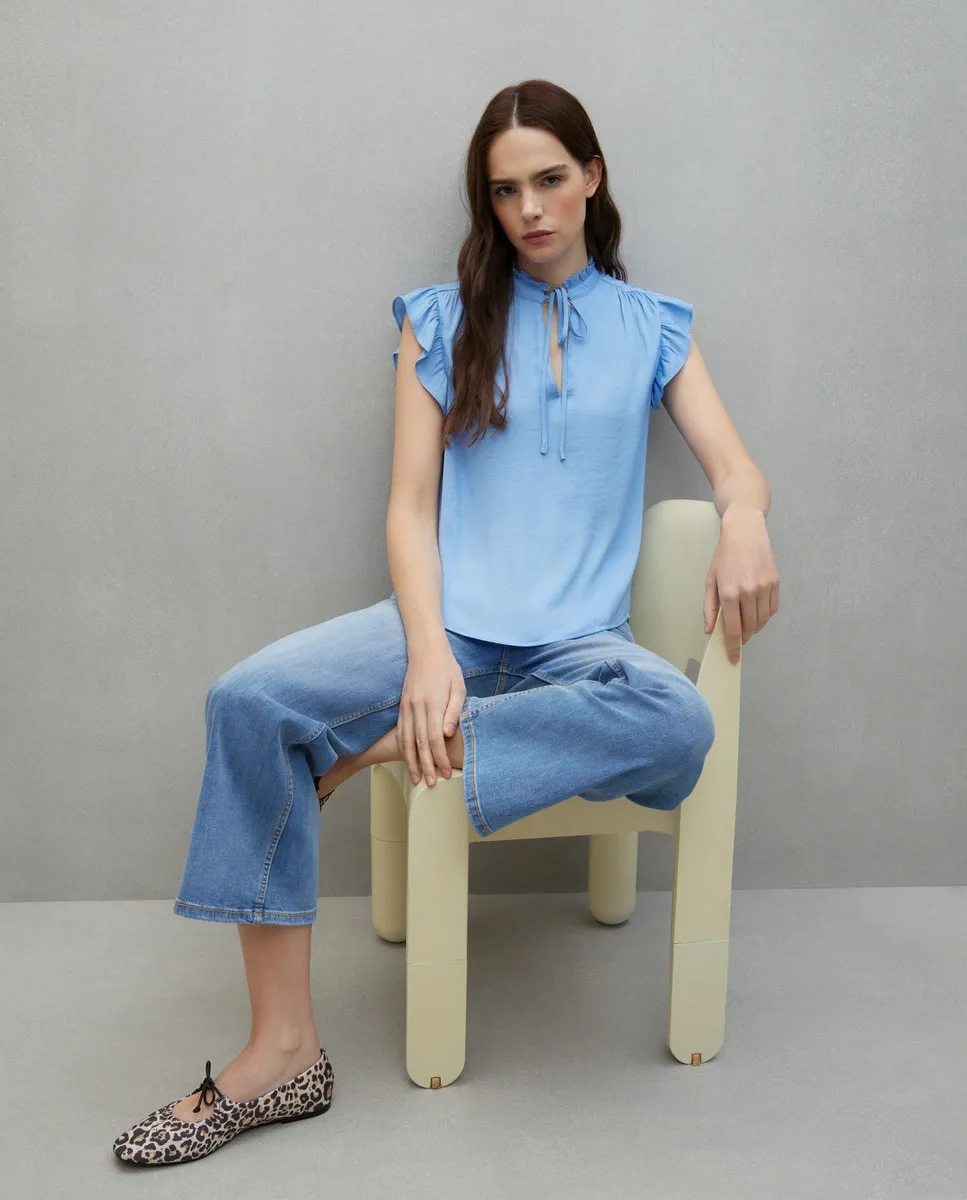 

Женская атласная рубашка с оборками на рукавах Easy Wear, голубой