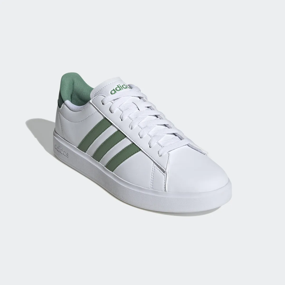 

Спортивные кроссовки adidas "GRAND COURT 2.0" Adidas Sportswear, белый