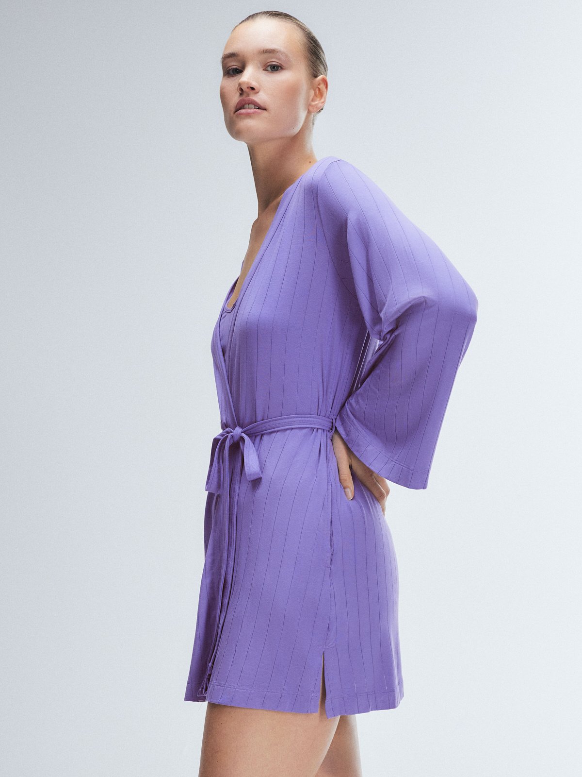 

Шорты для сна Savage X Fenty Sleek Stitch Robe, цвет Wisteria Purple