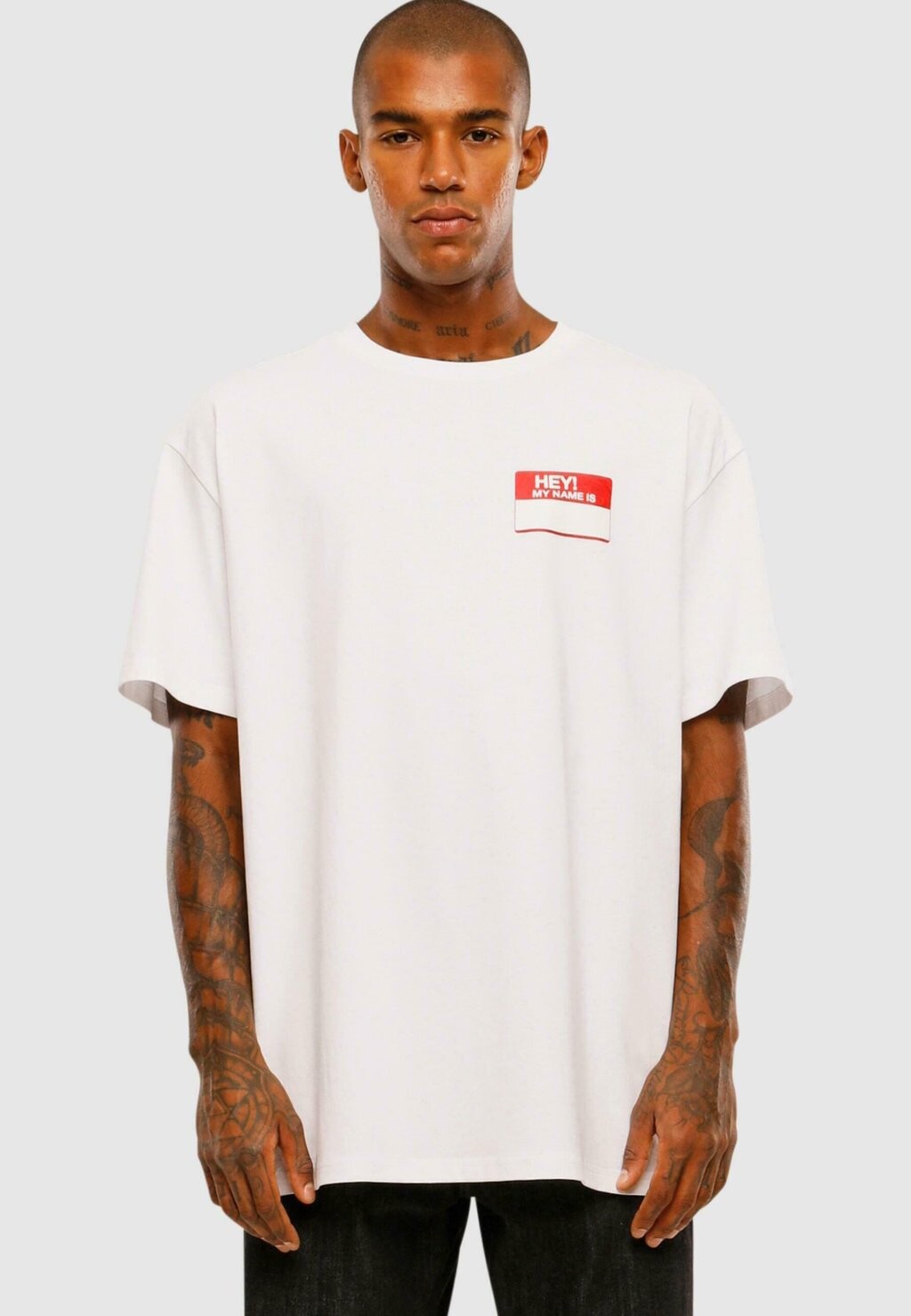 

Футболка с принтом Unisex Hey! My Name Is Upscale by Mister Tee, белый