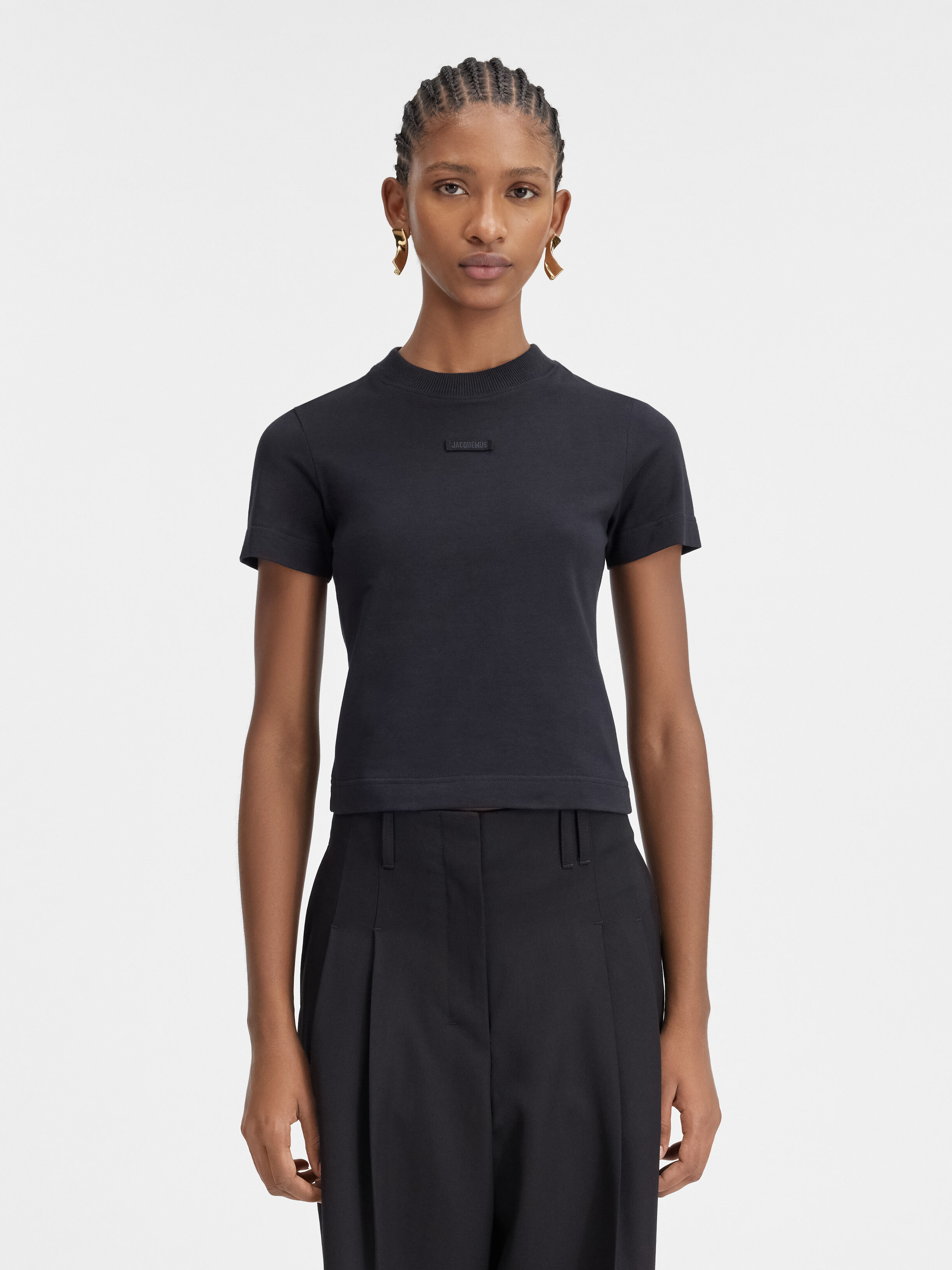

Футболка с логотипом Grosgrain JACQUEMUS The Gros Grain t-shirt, черный