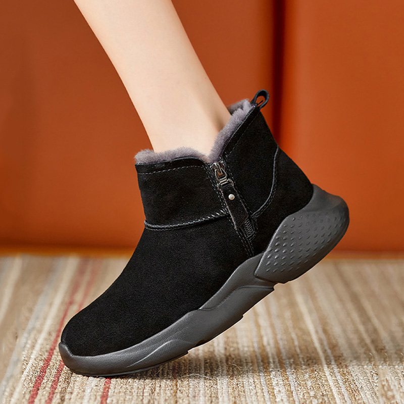 Devanro Тёплые износостойкие противоскользящие короткие зимние сапоги женские - Black, цвет Black — фото 3