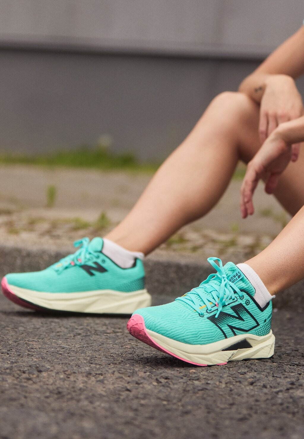 

Кроссовки FUELCELL PROPEL V5 New Balance, зеленый