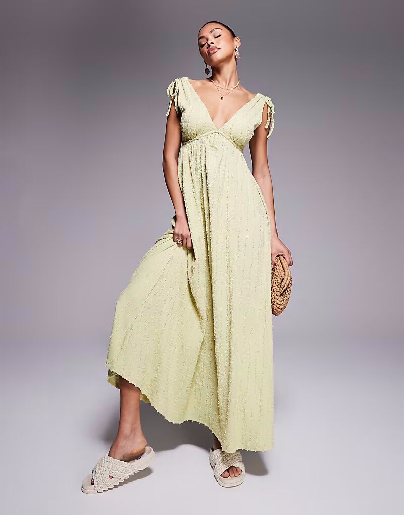 

ASOS DESIGN фактурное платье-трапеция миди с глубоким V-образным вырезом цвета шалфея