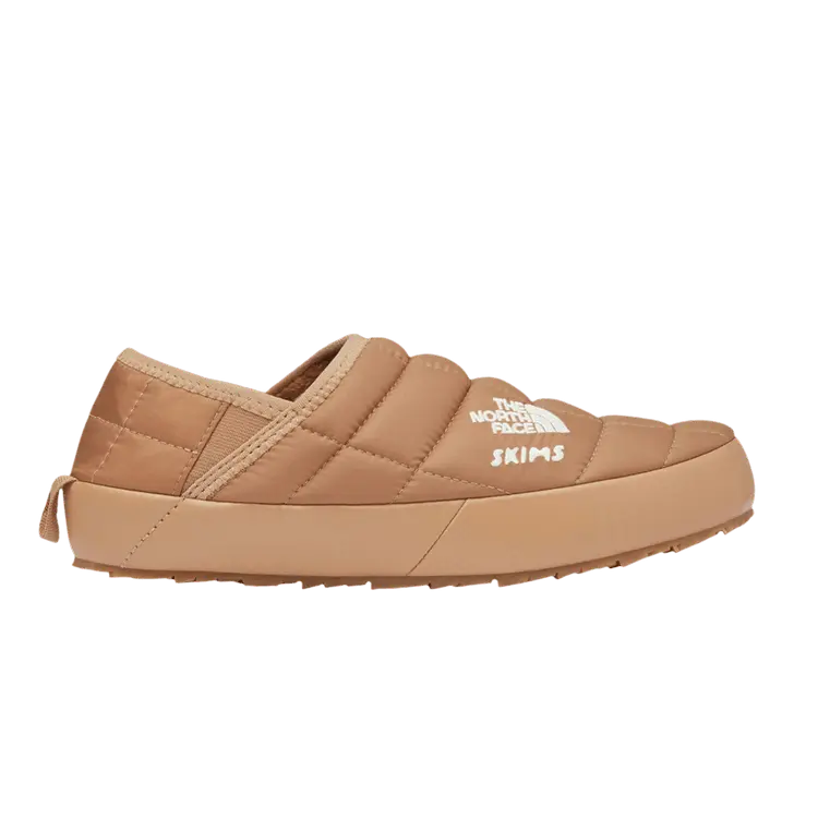 Мюли The North Face SKIMS x Wmns Thermoball Traction Mule 5 Ochre, желто-коричневый