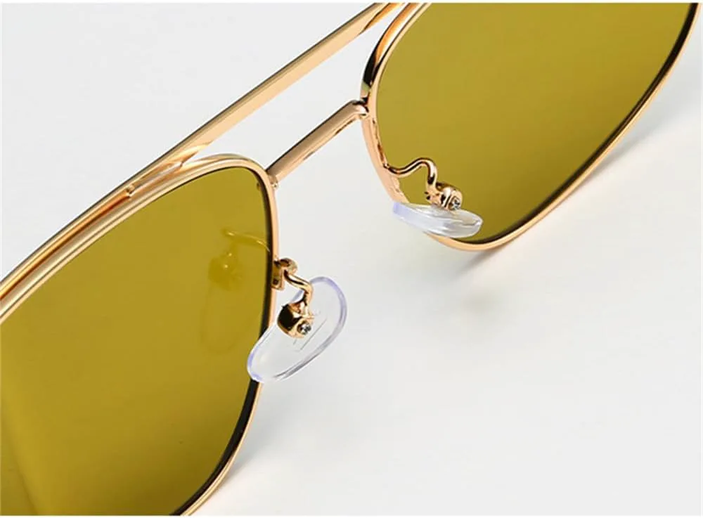 

Винтажные солнцезащитные очки для женщин, маленькая металлическая оправа, «кошачий глаз», женские солнцезащитные очки из сплава для мужчин HDUBFY, Black Clear