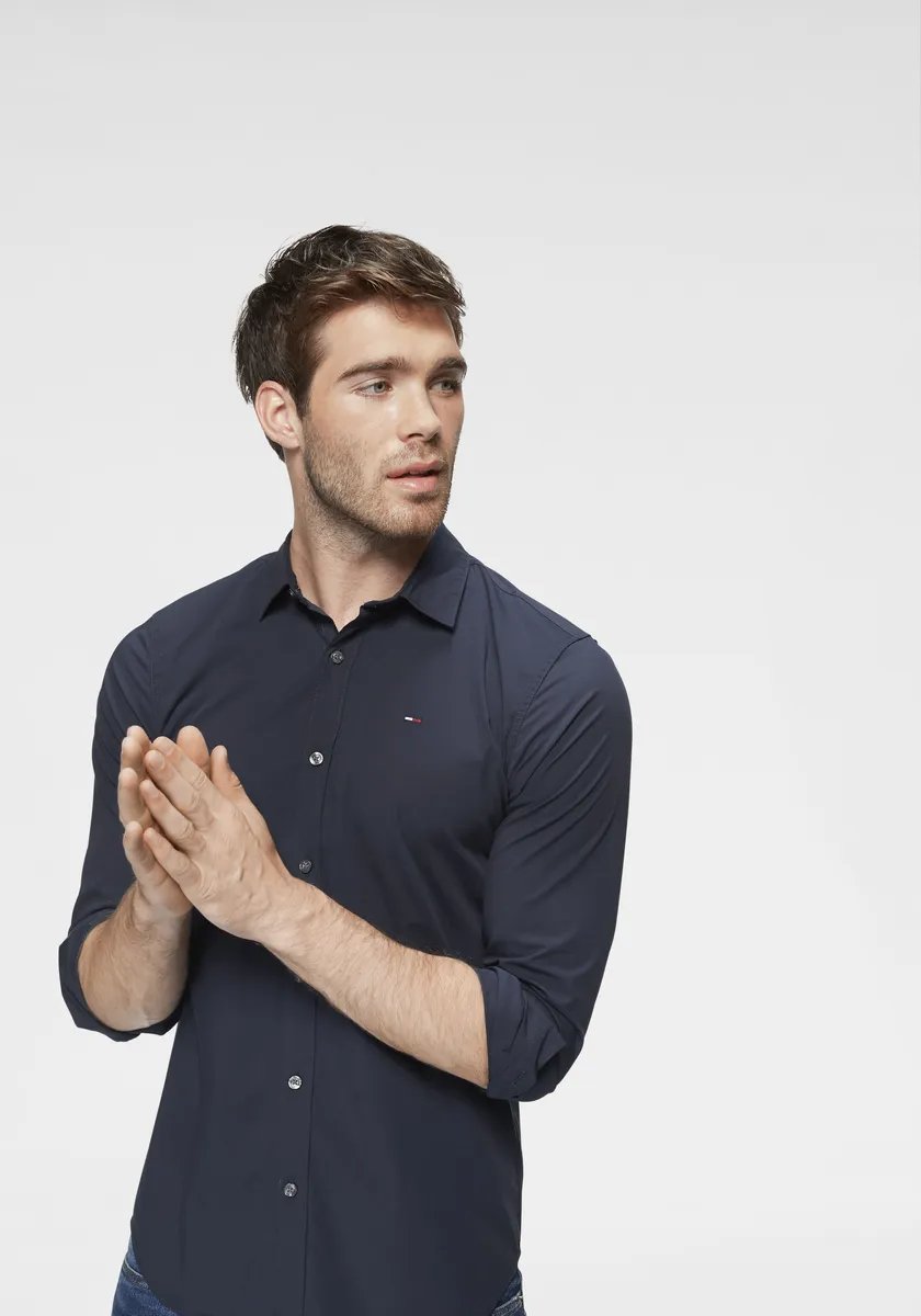 Рубашка с длинными рукавами Tommy Jeans "Sabim Stretch Shirt Shirt", рубашка стрейч, премиум-класса, приталенного кроя, с эластаном, цвет Black Iris — фото 3