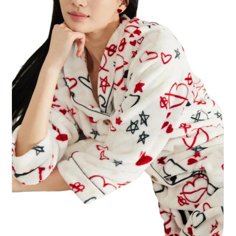 Victoria's Secret Пижамный комплект для женщин Plumping Soft And Fitting Warmth Instantly, красный, граффити — фото 4