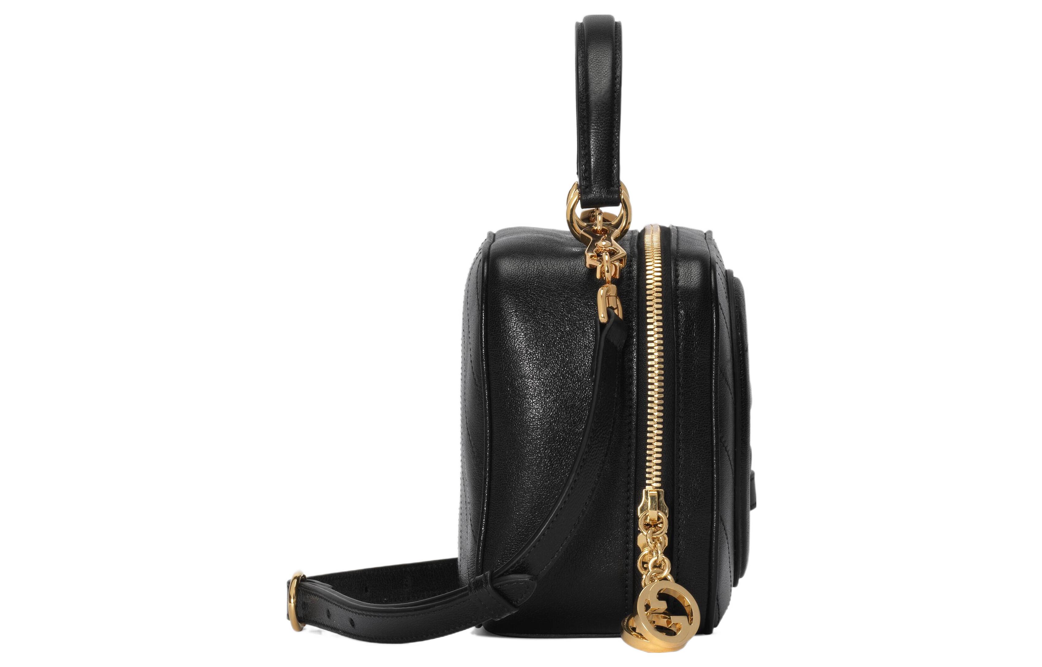 Женская кожаная сумка кроссбоди GUCCI — фото 4