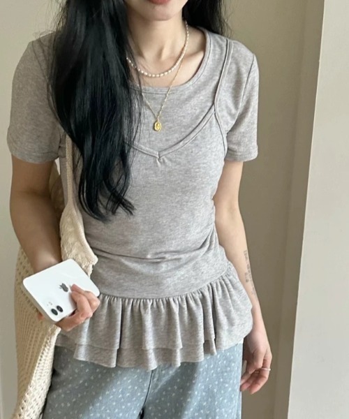 

Топ с короткими рукавами и расклешенным подолом DIAVEL, серый