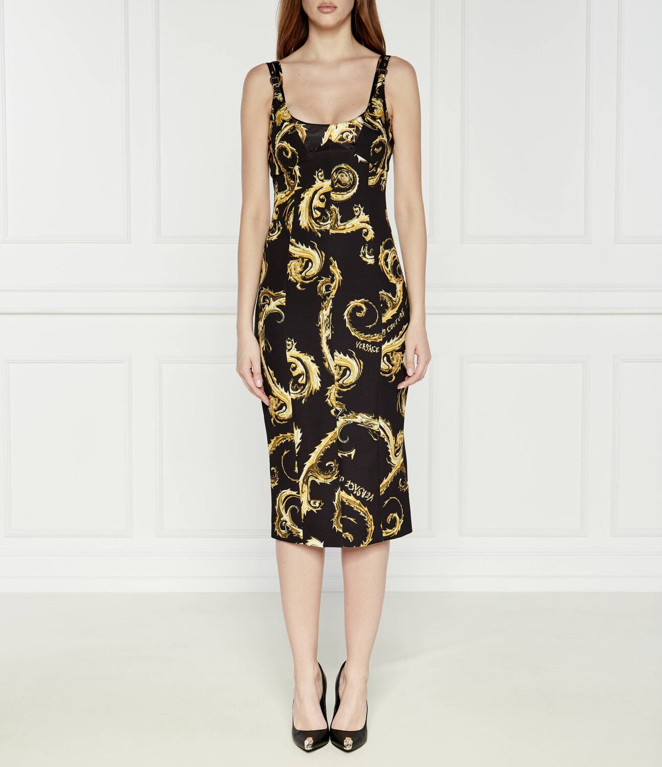 

Платье Versace Jeans Couture, черный