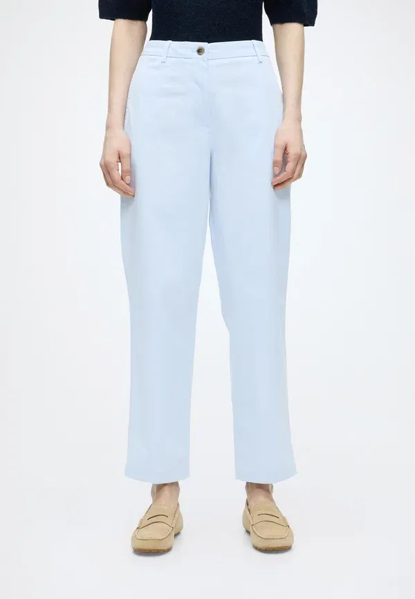 Брюки чинос Tommy Hilfiger Slim Straight Chino, цвет светло-голубой