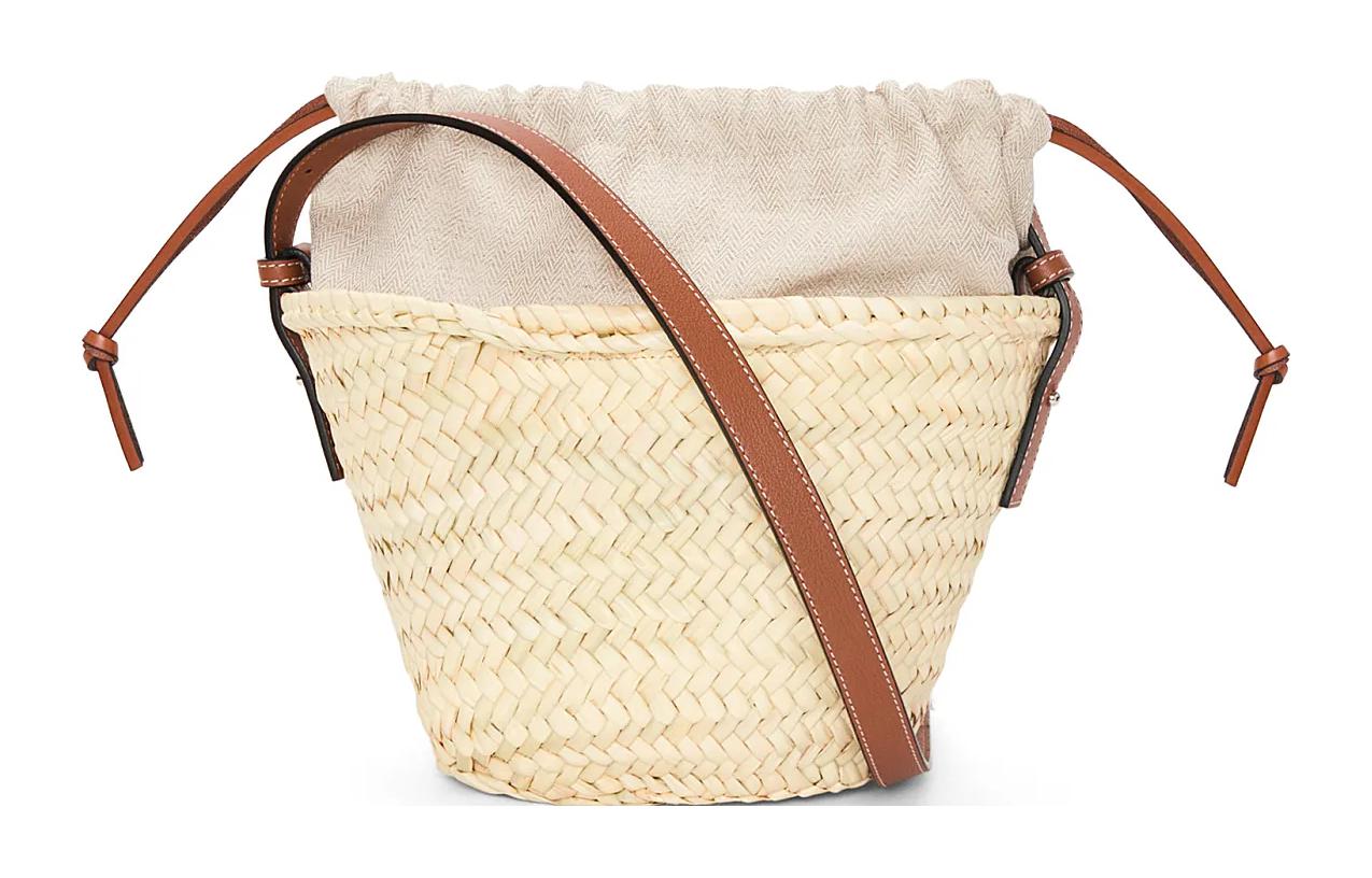 LOEWE Сумка-ведро из пальмового листа с кожаной пряжкой — фото 4