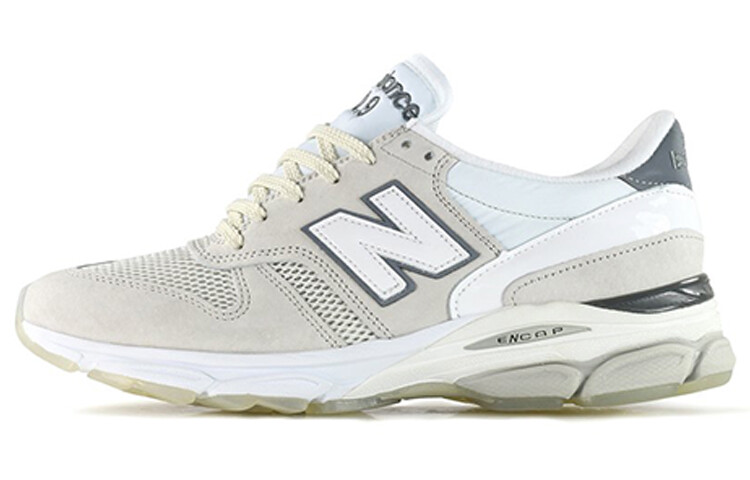 

Кроссовки New Balance 770.9 Caviar And Vodka