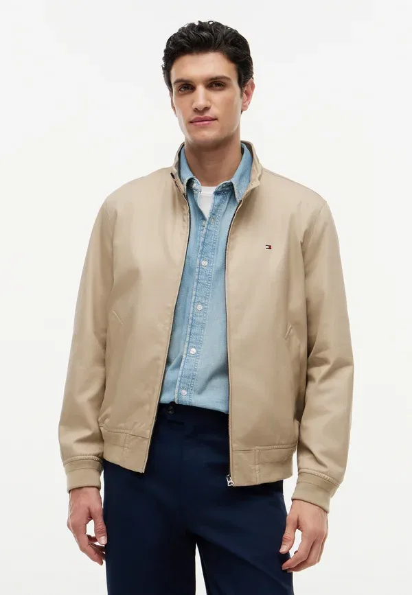 Куртка-бомбер Tommy Hilfiger Classic Harrington Core Essentials, батик хаки