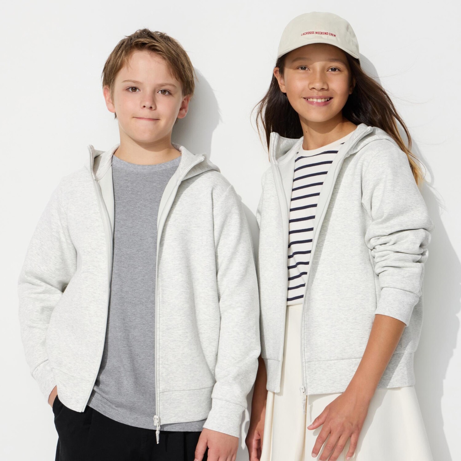 

Толстовка DRY с капюшоном и молнией UNIQLO, светло-серый