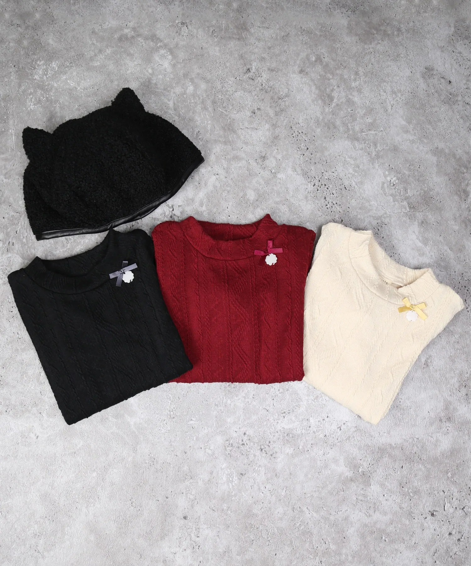 Детская футболка с высоким горлом и бантом la poche biscuit чёрный — фото 4