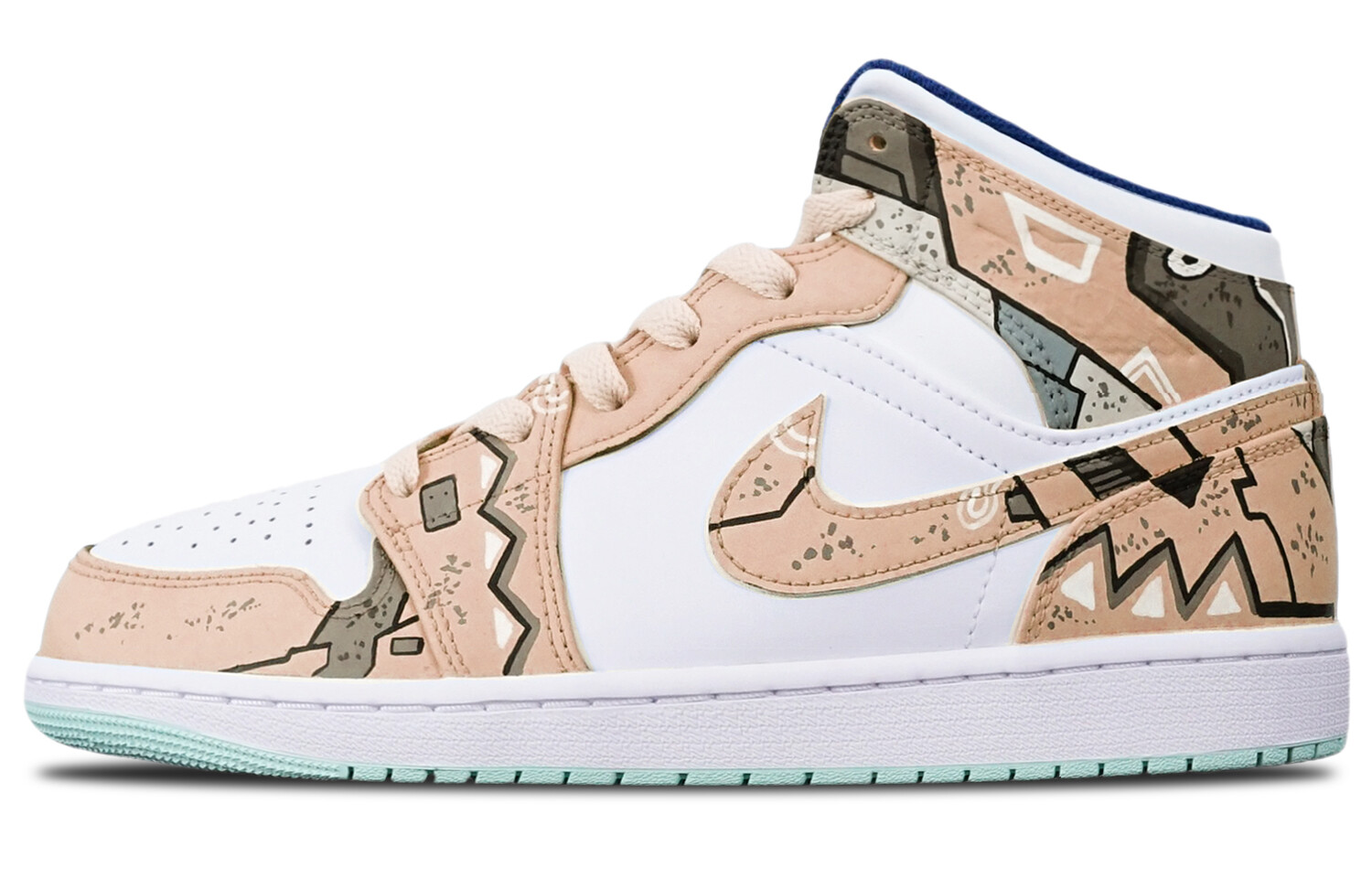 

Кроссовки Air Jordan 1 Vintage Basketball Shoes Women's High-Top White