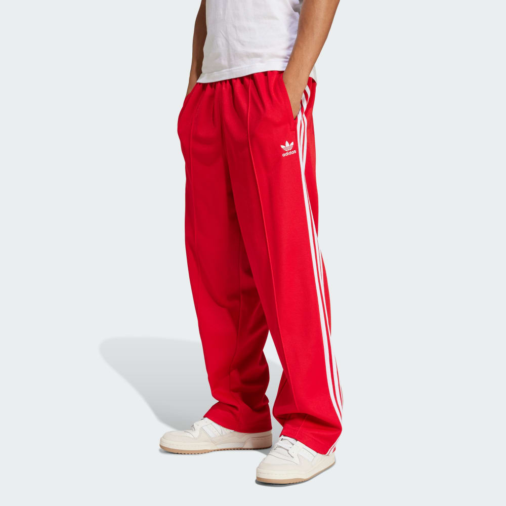 

Спортивный костюм Adidas Adicolor Baggy Fit Firebird Track Pants, цвет Better Scarlet