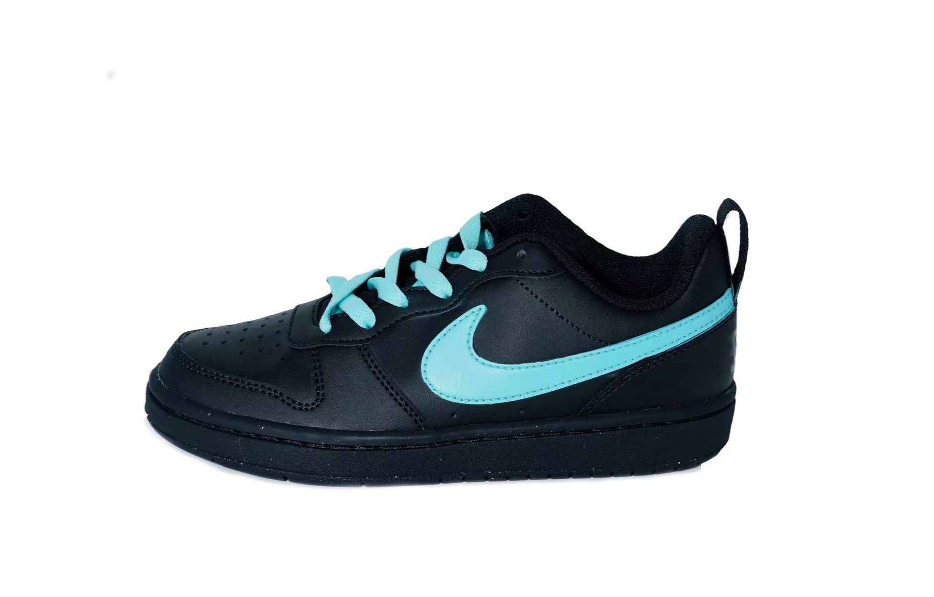 

Детские скейтерские кроссовки Court Borough для младших школьников Nike, черный