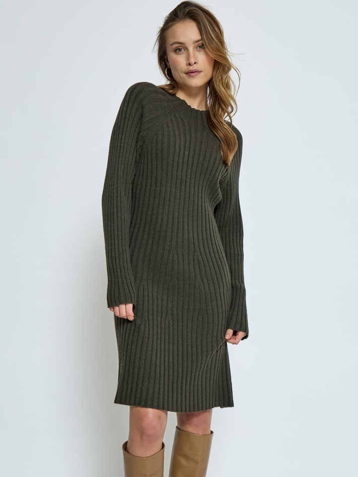 

Короткое платье Peppercorn