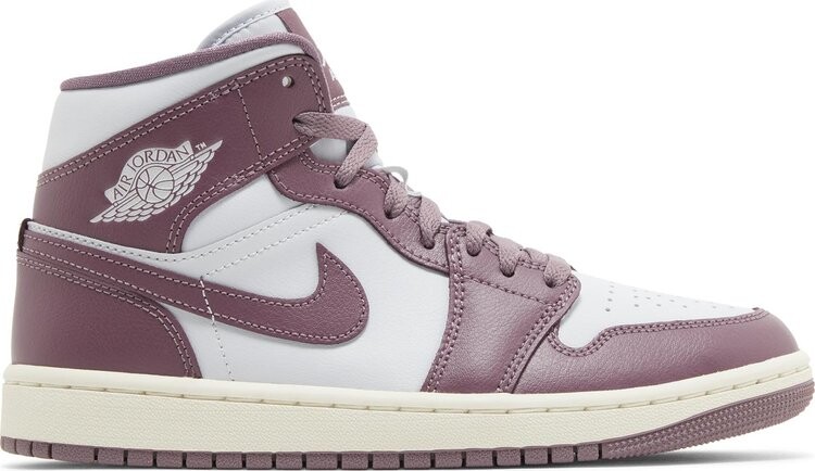 

Кроссовки Wmns Air Jordan 1 Mid 'Sky J Mauve', фиолетовый