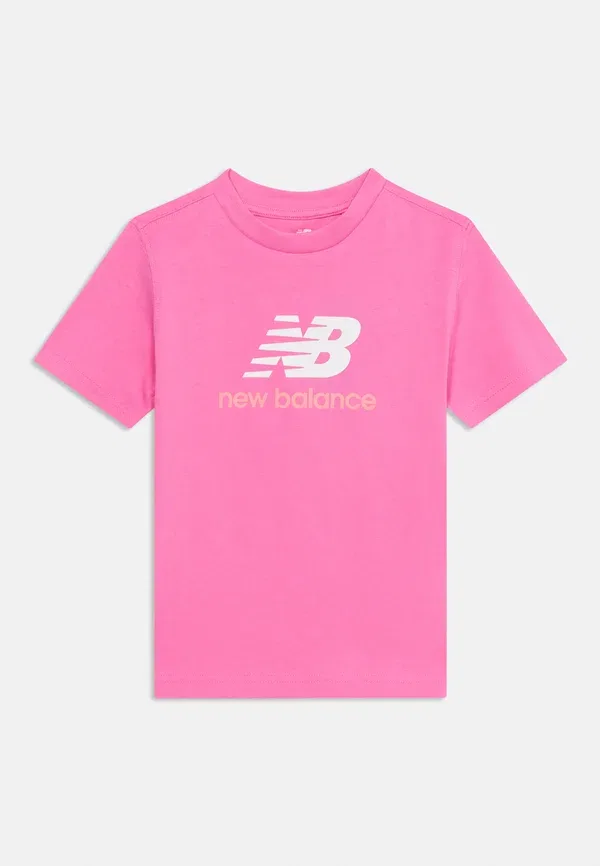 Футболка с принтом Stacked logo tee New Balance, розовый атлас — фото 3
